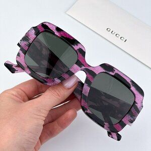 Gucci GG1547S 003 BRAND NEW Sunglasses Black Grey Women Square